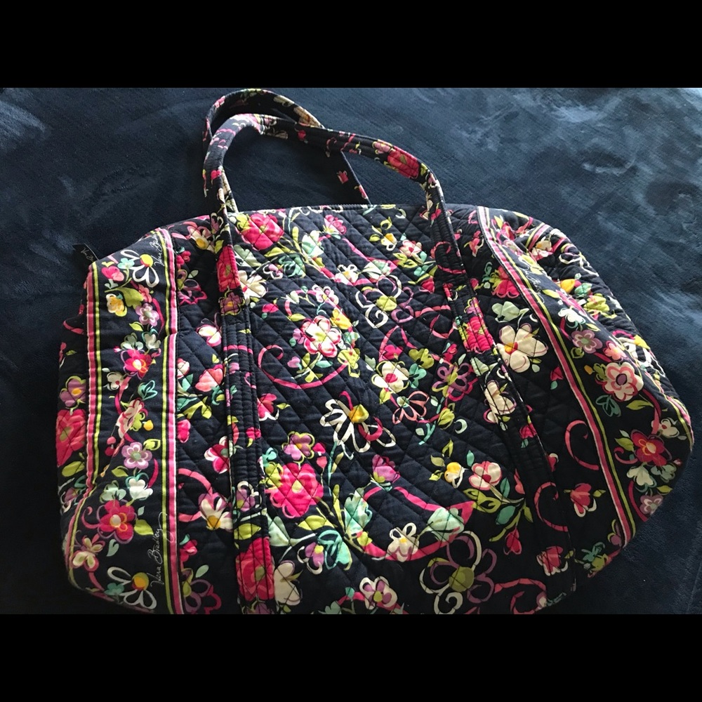 Vera Bradley Weekender - Picture 2 of 7